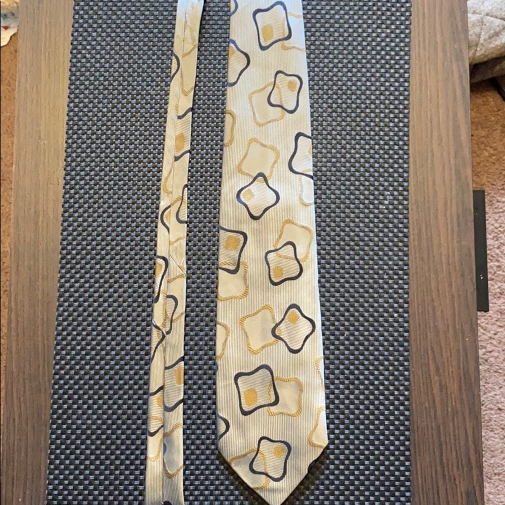 100% silk handmade DeSantis Tie